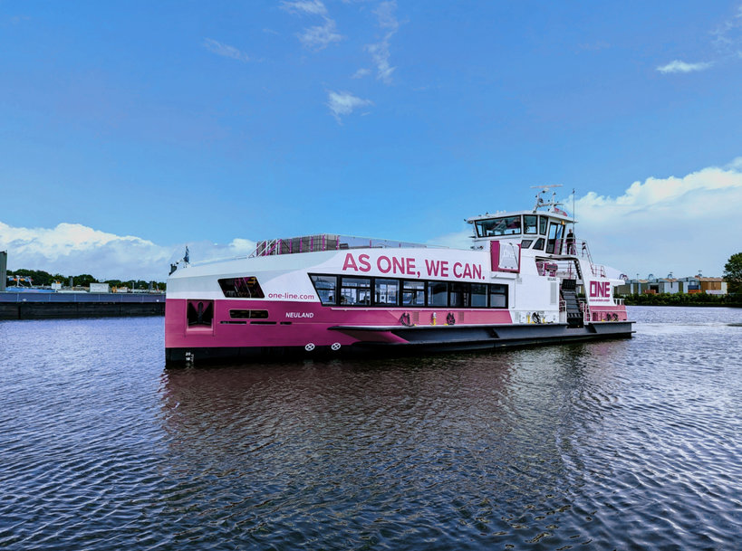 FIRST OF THREE HYBRID FERRIES FOR THE PORT OF HAMBURG TO OPERATE WITH EVSP TECHNOLOGY
